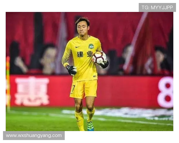 广州篮球队意识变革引发热议球员心态与战术创新的双重转变 广州篮球队意识变革引发热议球员心态与战术创新的双重转变