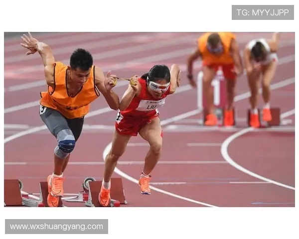 广州足球队在钻石联赛中的逆袭之旅与辉煌时刻回顾